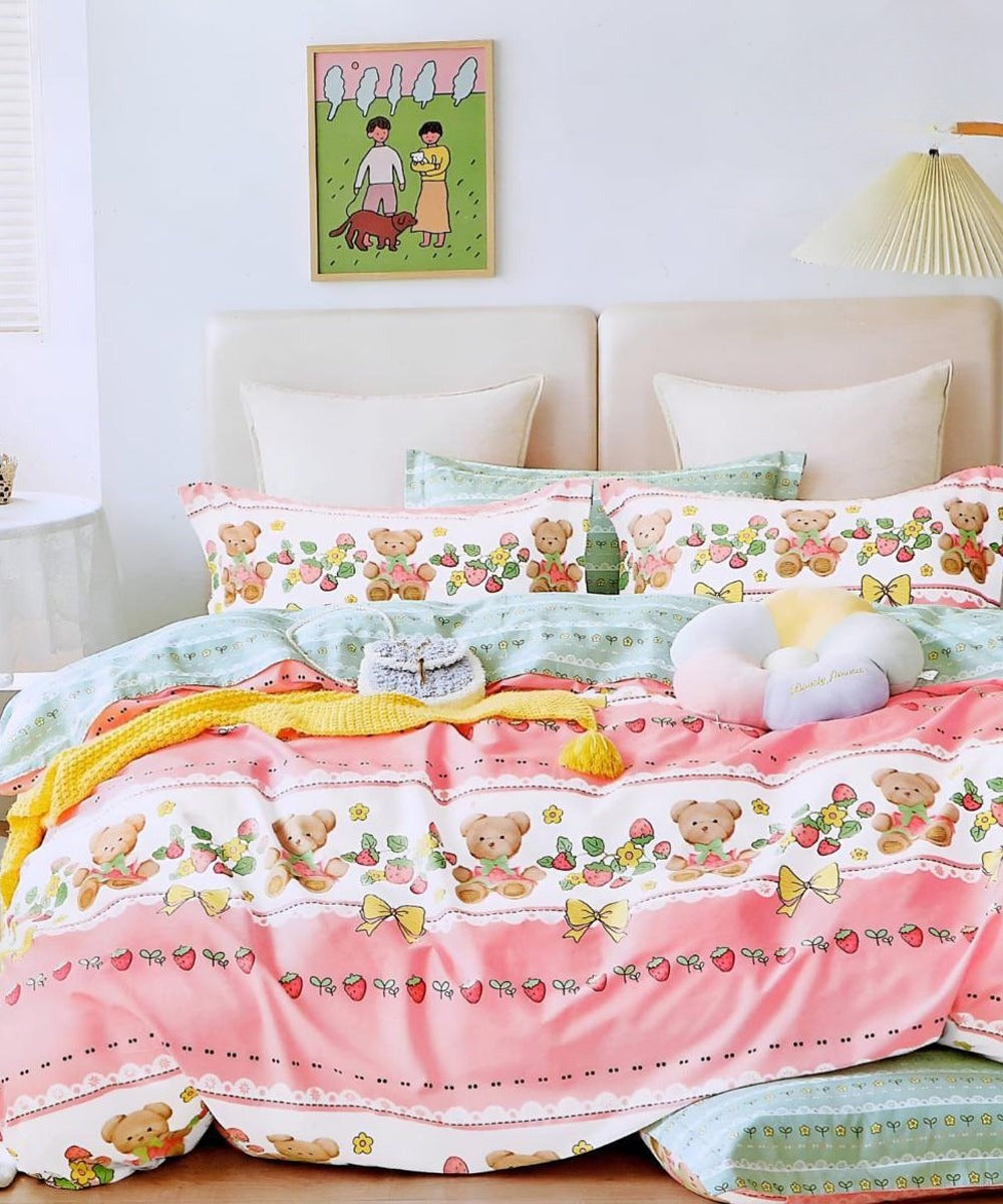 Teddy Blossom Flat Double Bedsheet With 2 Pillow Cover