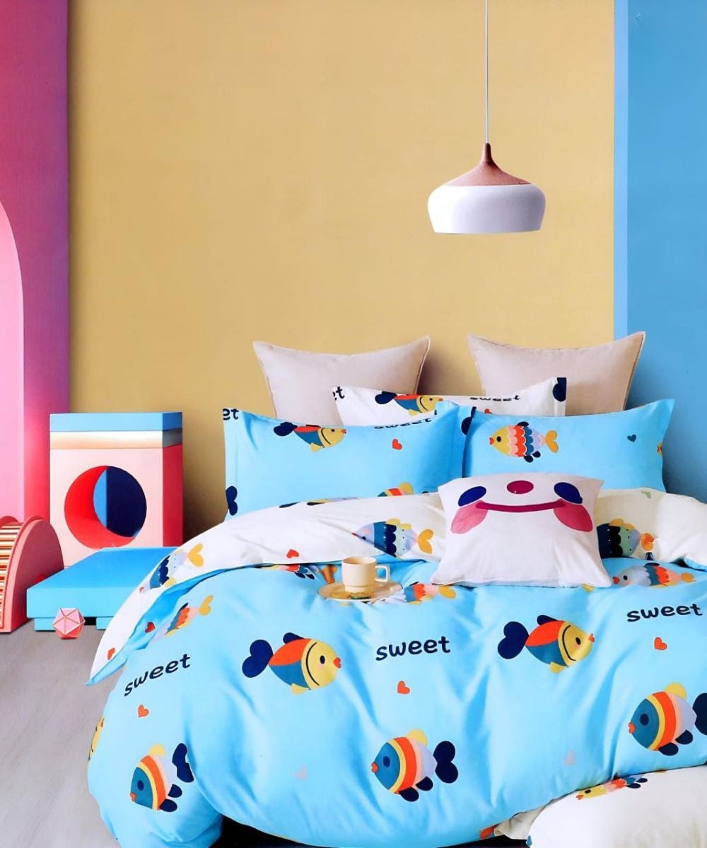 Finding Nimo Flat Double Bedsheet With 2 Pillow Cover