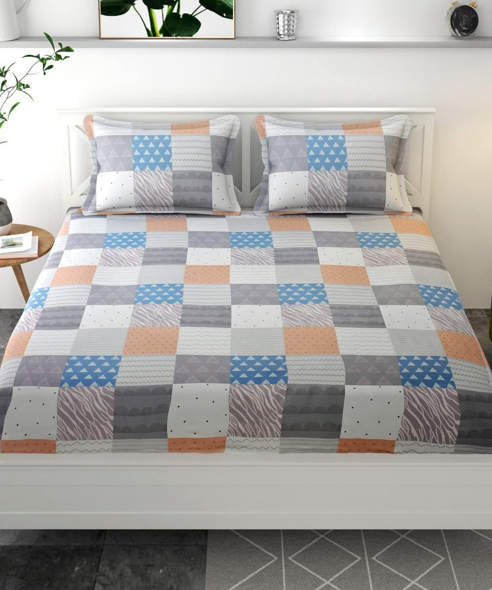 Geometric Flat King Bedsheet With 2 Pillow Covers