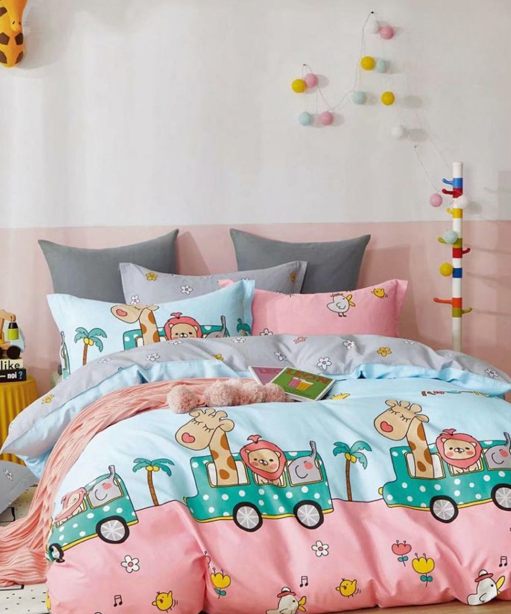 Safari Adventure Kids Flat King Bedsheet with 2 Pillow Covers